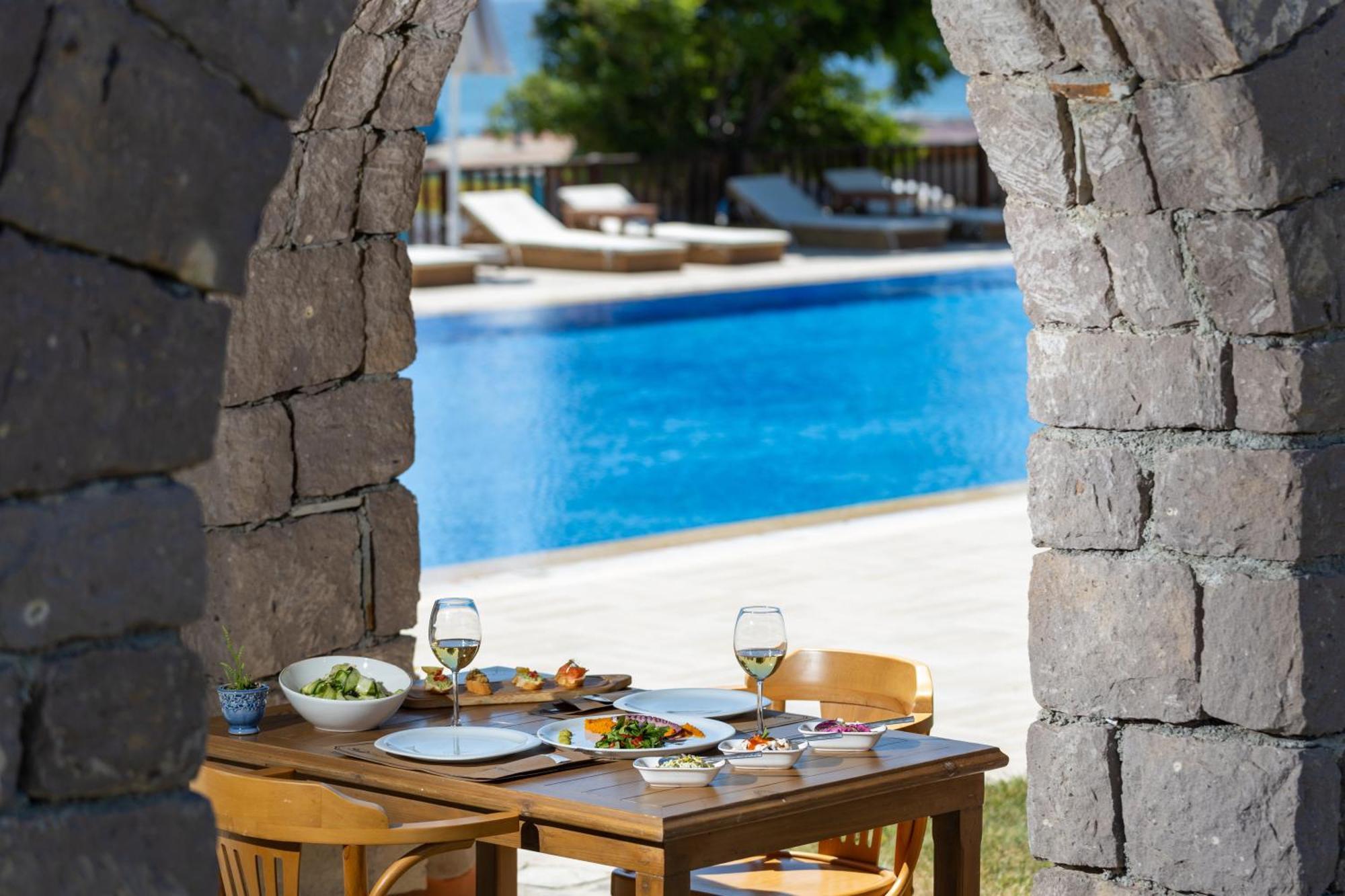 Hotel Cinarli Kasri İmroz Exterior foto