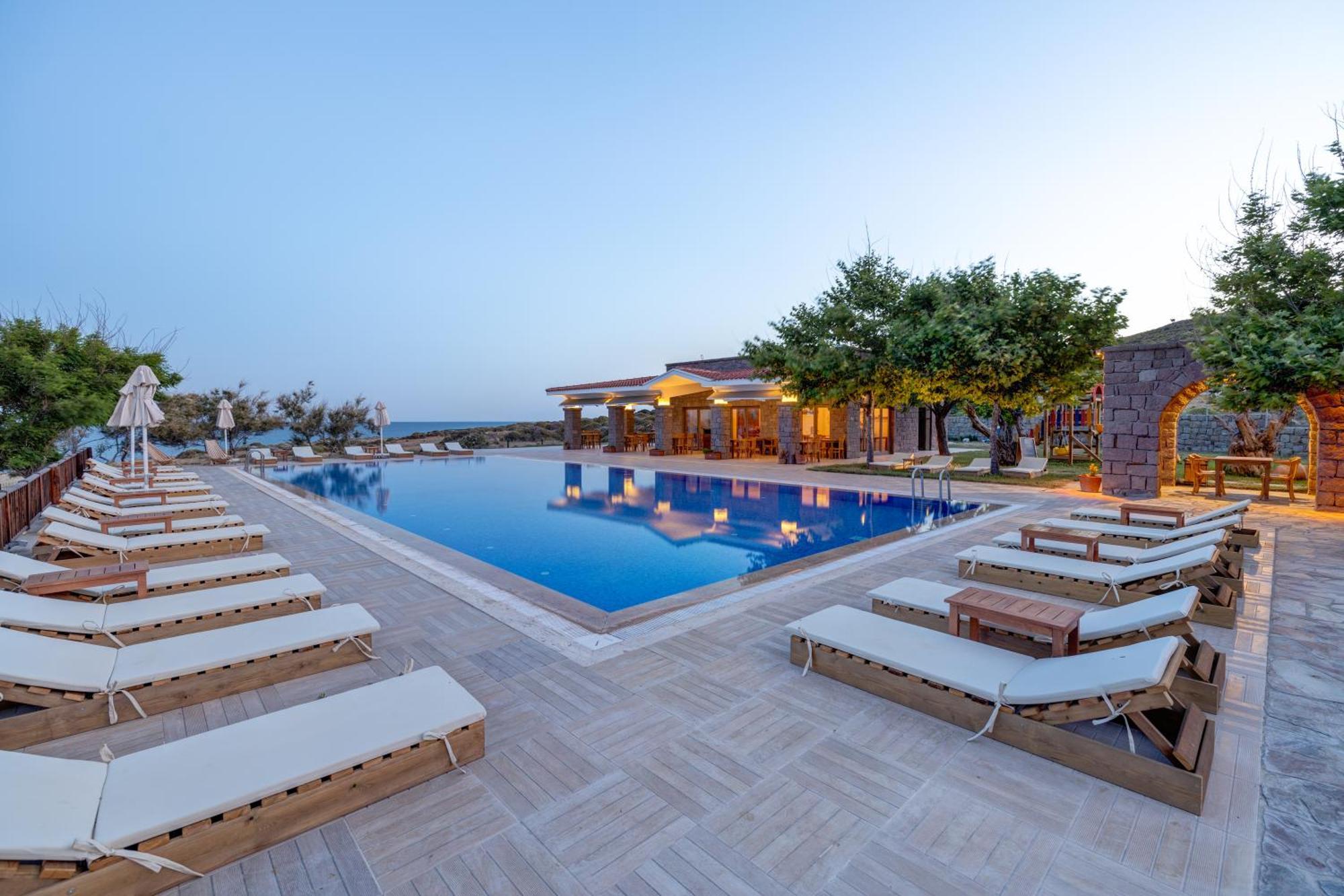 Hotel Cinarli Kasri İmroz Exterior foto
